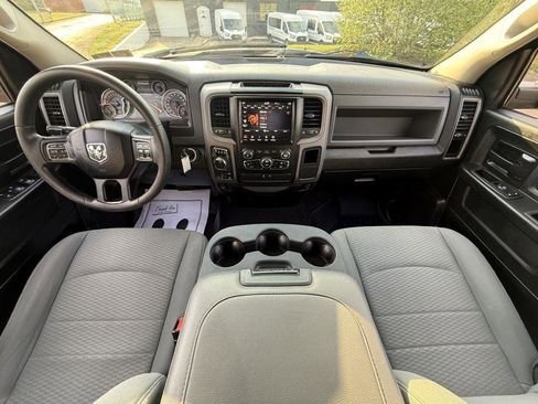 Used 2019 RAM 1500 Express w/ Express Value Package AWD/4WD image 27