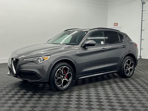 Used 2023 Alfa Romeo Stelvio Ti AWD/4WD image 1