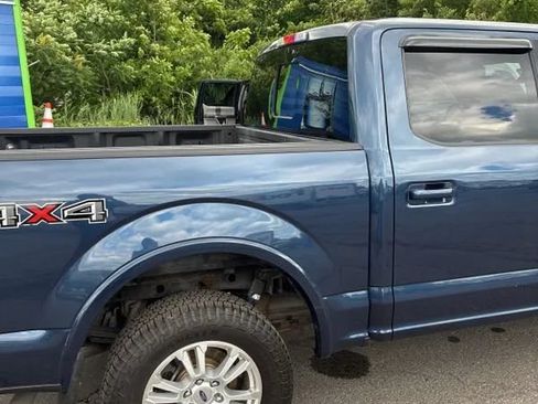 Used 2017 Ford F150 Lariat w/ Equipment Group 501A Mid AWD/4WD image 9