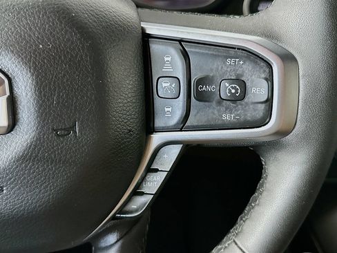 Used 2025 RAM 1500 Big Horn AWD/4WD image 26
