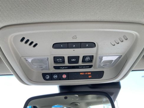 Used 2017 Buick LaCrosse Premium w/ Driver Confidence Package #2 FWD image 17