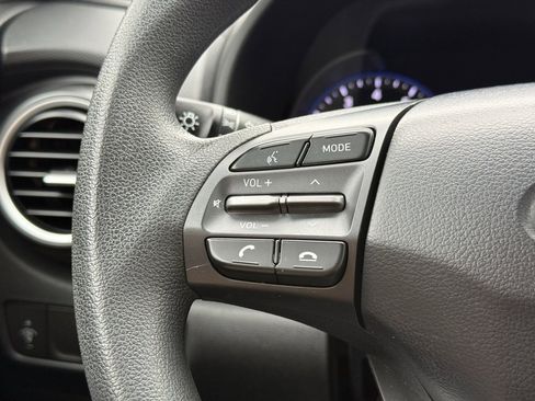 Used 2019 Hyundai Kona SE image 18