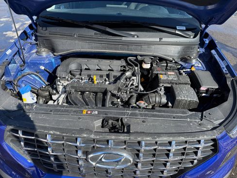 New 2025 Hyundai Venue SEL image 19