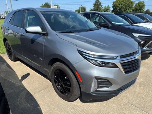 Used 2024 Chevrolet Equinox LT FWD image 20