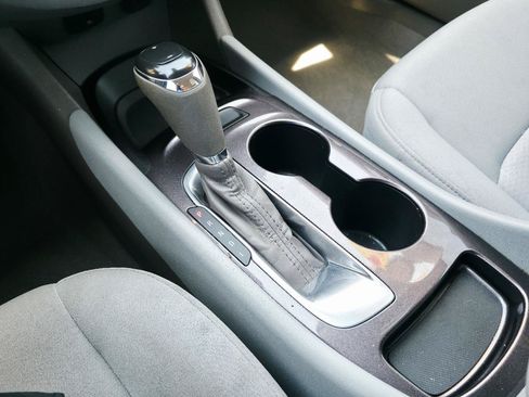 Used 2016 Chevrolet Malibu LS FWD image 37