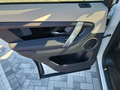 New 2025 Land Rover Discovery Sport S image 22