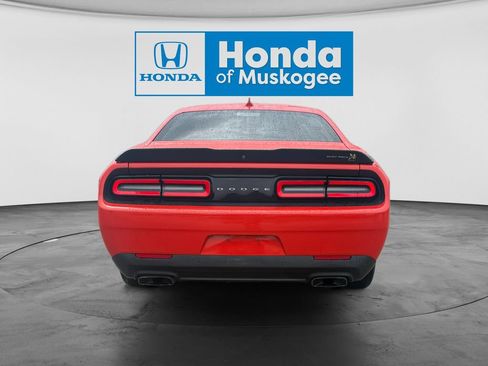 Used 2022 Dodge Challenger R/T Scat Pack RWD image 6