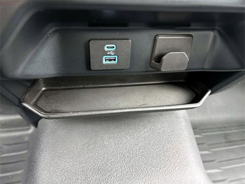 Used 2024 Ford F150 XL w/ Equipment Group 103A High image 32