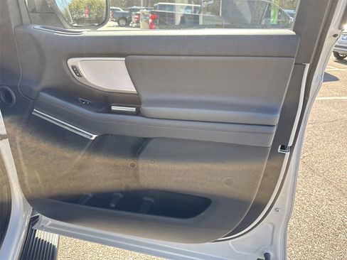 Used 2025 Ford Expedition Max Active image 14