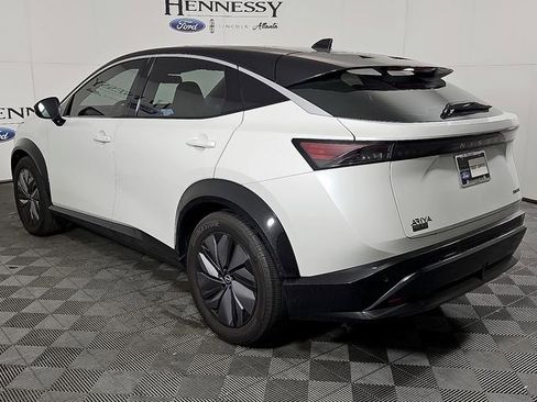 Used 2023 Nissan Ariya FWD image 7