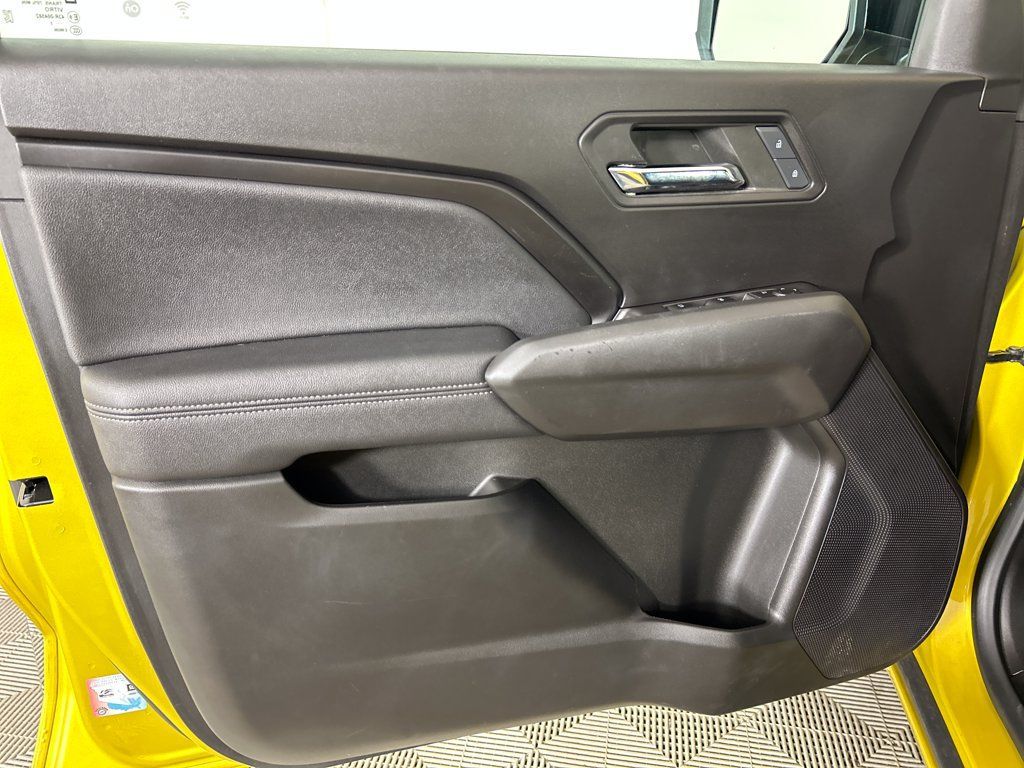 Used 2023 GMC Canyon Elevation w/ Trailering Package AWD/4WD image 12