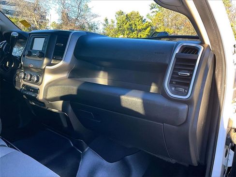 Used 2020 RAM 3500 Big Horn image 27