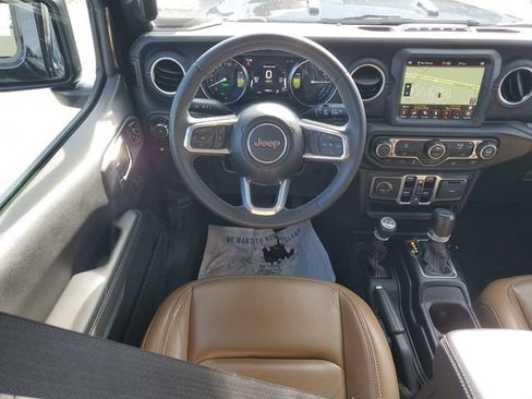 Certified 2023 Jeep Wrangler Unlimited Sahara image 17