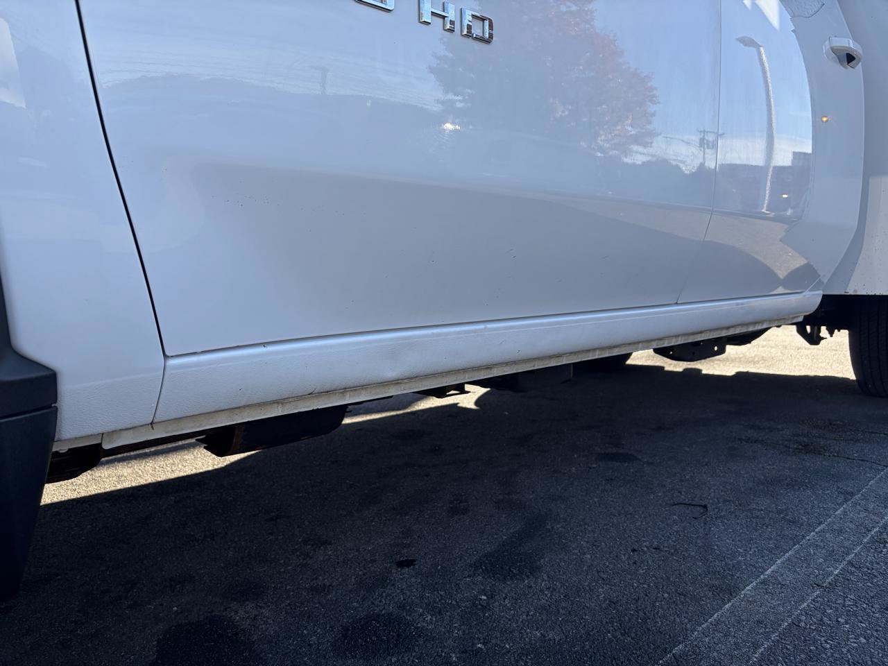 Used 2022 Chevrolet Silverado 3500 LT w/ Convenience Package AWD/4WD image 11