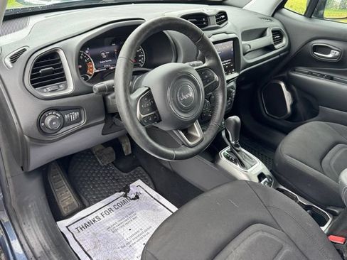 Used 2022 Jeep Renegade Latitude w/ Convenience Group AWD/4WD image 13