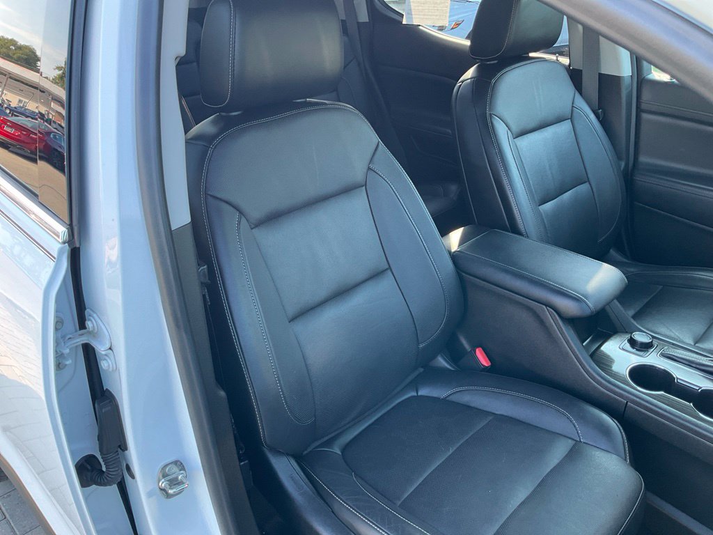 Used 2019 GMC Acadia SLT FWD image 15