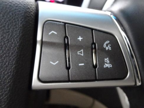 Used 2011 Cadillac SRX Performance image 18