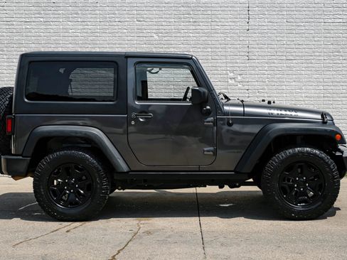Used 2016 Jeep Wrangler Sport image 6