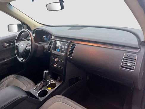 Used 2018 Ford Flex SEL w/ Equipment Group 202A FWD image 31