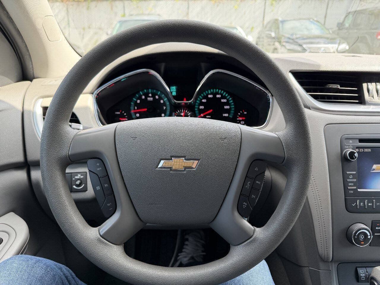 Used 2016 Chevrolet Traverse LS FWD image 11