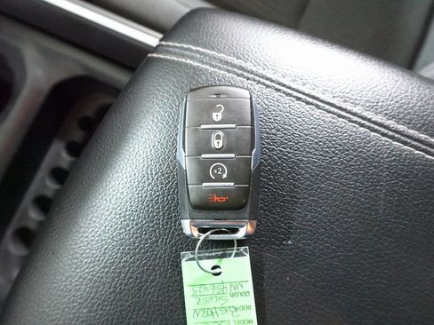 Used 2022 RAM 1500 Big Horn w/ Trailer Tow Group image 32