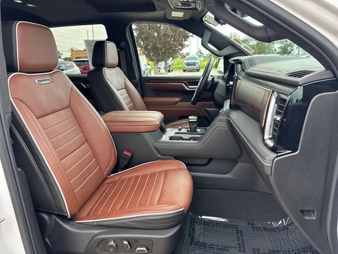Used 2024 GMC Sierra 1500 Denali Ultimate AWD/4WD image 46