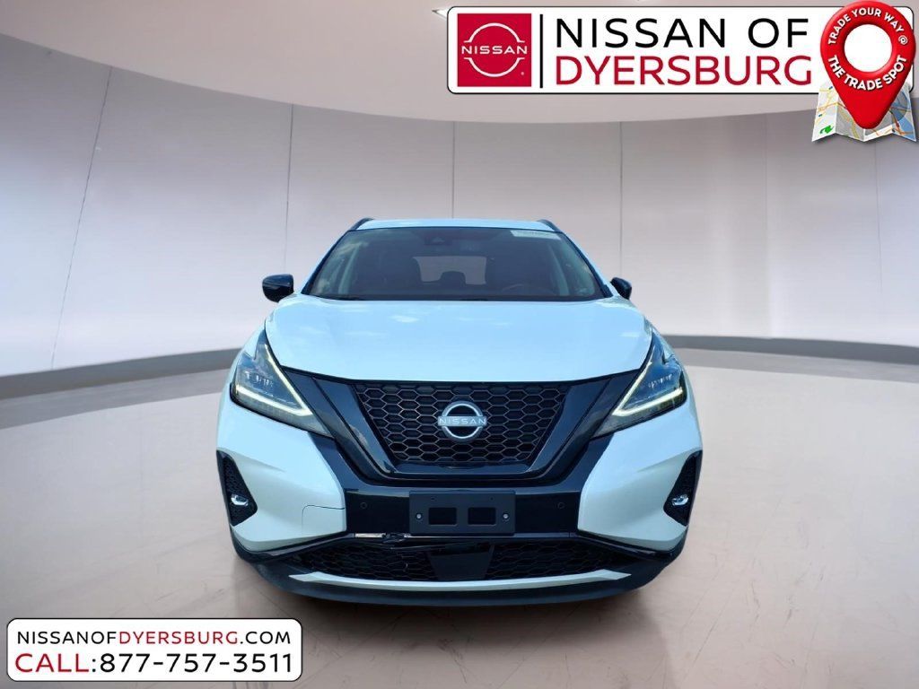 Used 2023 Nissan Murano SV w/ SV Midnight Edition Package FWD image 8