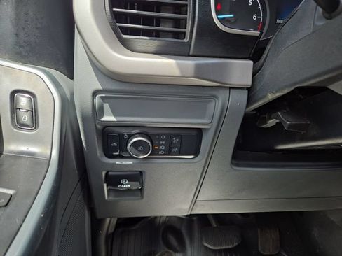 Used 2022 Ford F150 XLT w/ XTR Package AWD/4WD image 24