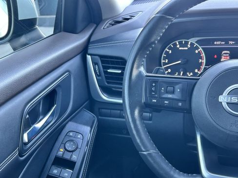 Certified 2023 Nissan Rogue SV w/ SV Premium B Package image 13