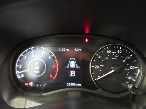 Used 2024 Nissan Kicks SV FWD image 20