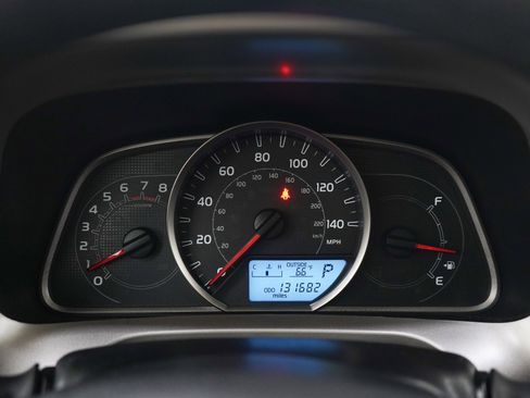 Used 2015 Toyota RAV4 XLE AWD/4WD image 23