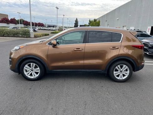 Used 2018 Kia Sportage LX w/ LX Popular Package FWD image 8