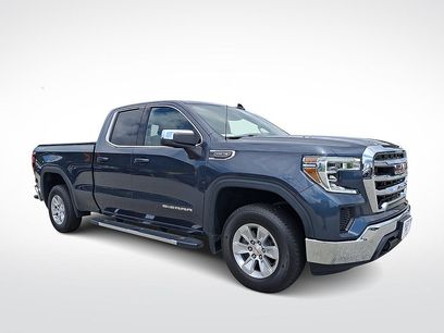 Used 2021 GMC Sierra 1500 SLE w/ Preferred Package
