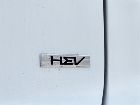 New 2026 Kia Niro EX image 8