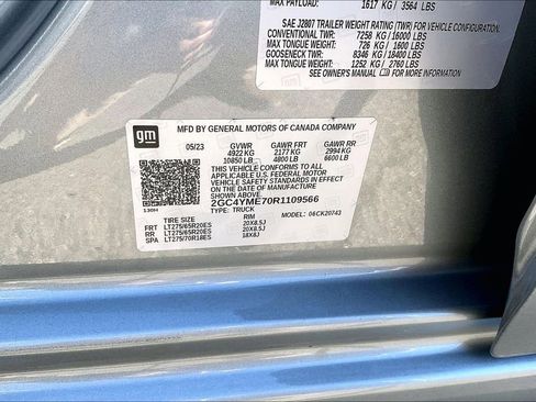 Used 2024 Chevrolet Silverado 2500 Custom w/ Custom Value Package image 35