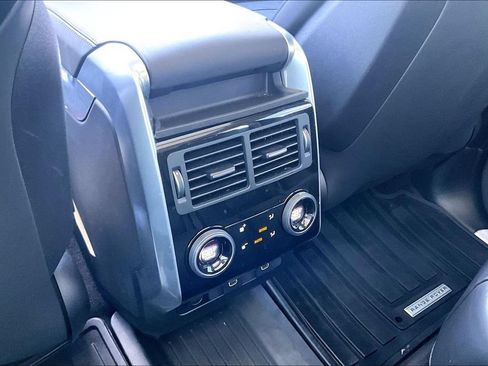 Used 2022 Land Rover Range Rover Sport SVR Carbon Edition AWD/4WD image 24