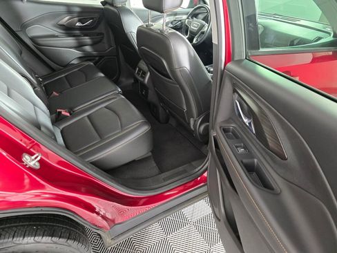 Used 2018 GMC Terrain SLT w/ Infotainment Package II image 19