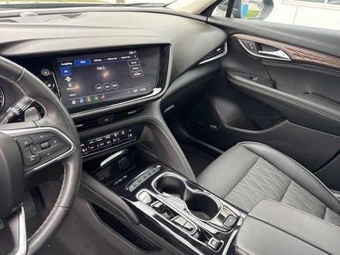 Certified 2023 Buick Envision Avenir image 11