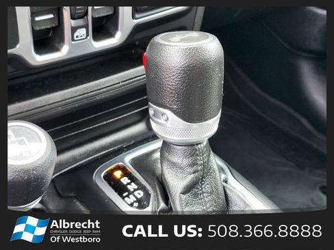 Used 2023 Jeep Wrangler Unlimited Sport AWD/4WD image 26