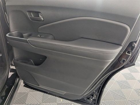Used 2023 Honda Passport EX-L image 33