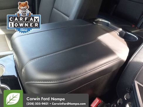 Used 2025 Chevrolet Suburban Z71 AWD/4WD image 18