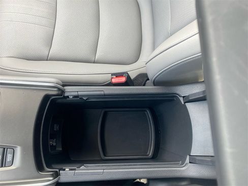 Used 2019 Honda Accord EX-L image 26