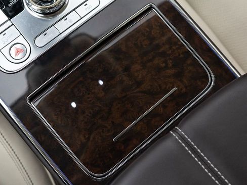 Used 2020 Bentley Flying Spur W12 AWD/4WD image 34