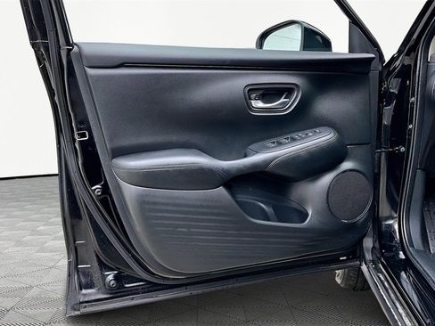 Used 2025 Honda HR-V LX image 23