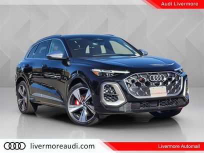 New 2025 Audi SQ5 Premium Plus