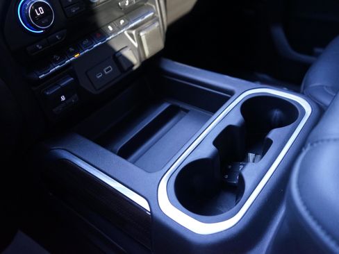 Used 2021 Chevrolet Silverado 1500 RST w/ Texas Edition Plus image 17