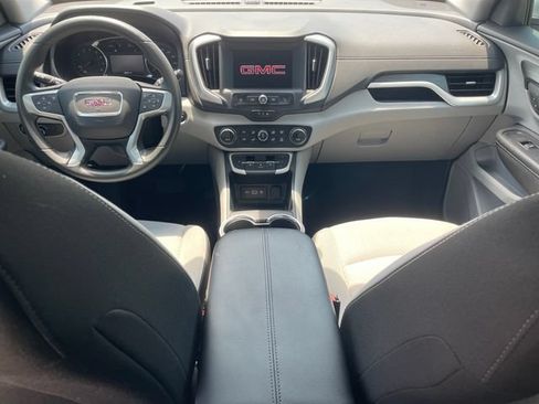Used 2022 GMC Terrain SLE w/ Driver Convenience Package FWD image 12