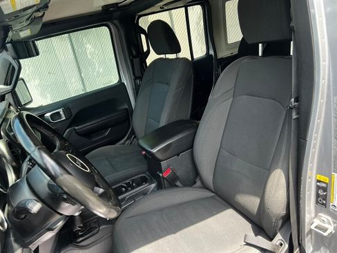 Used 2021 Jeep Wrangler Unlimited Sport AWD/4WD image 19