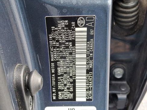 Used 2018 Toyota Corolla SE image 29