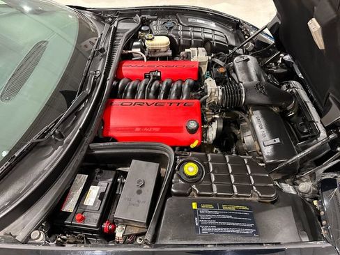Used 2001 Chevrolet Corvette Z06 w/ Memory Pkg RWD image 29